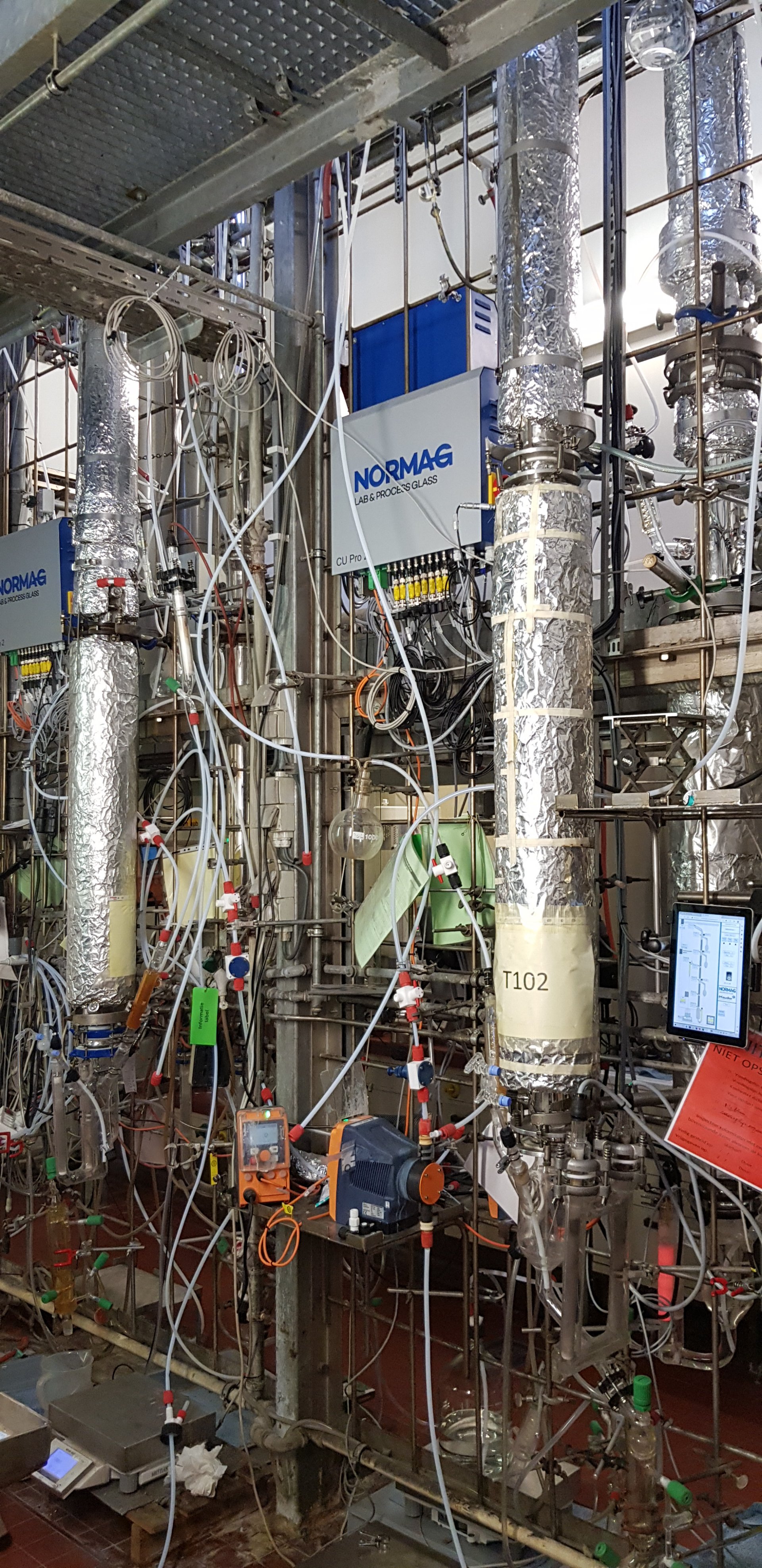Kallo Team Finds Opportunity in Challenge when Alternative Catalyst Solutions Lead to New Capabilities