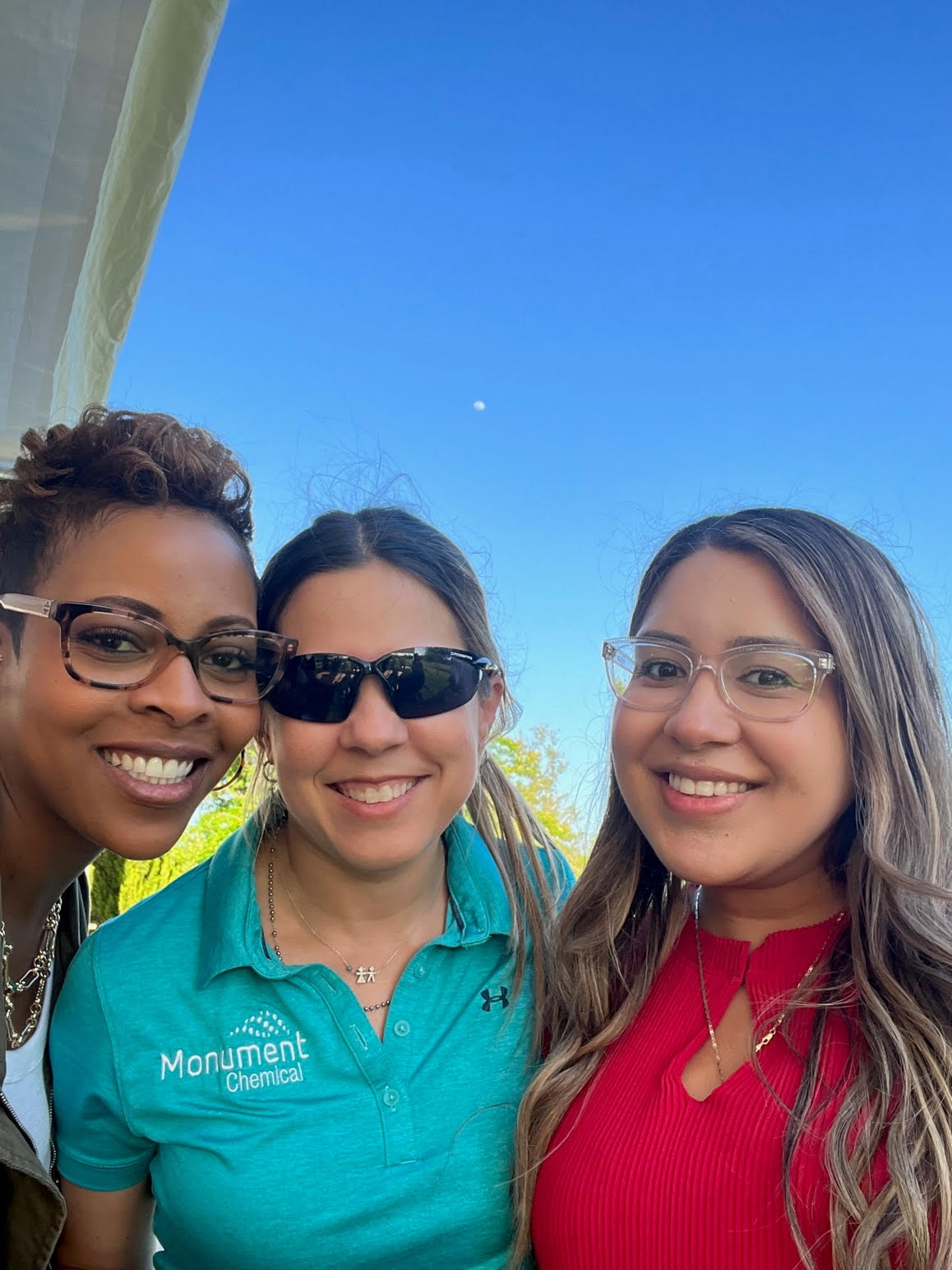 Houston Area Employees Celebrate 2022 Wins with a Crawfish Boil